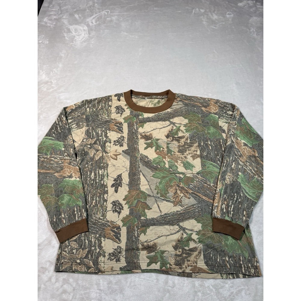 Vintage Realtree Camo T-Shirt Mens L Longsleeve Pocket Tee Hunting Ringer Style